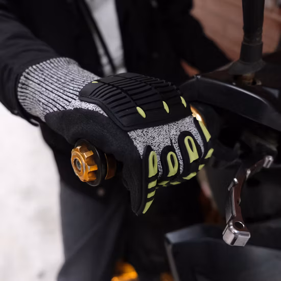 Guante de mano de nitrilo de látex protector resistente a los cortes de seguridad en el trabajo mecánico industrial sin costuras